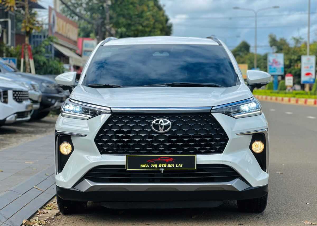 Toyota Veloz Cross Top 1.5 CVT 2024